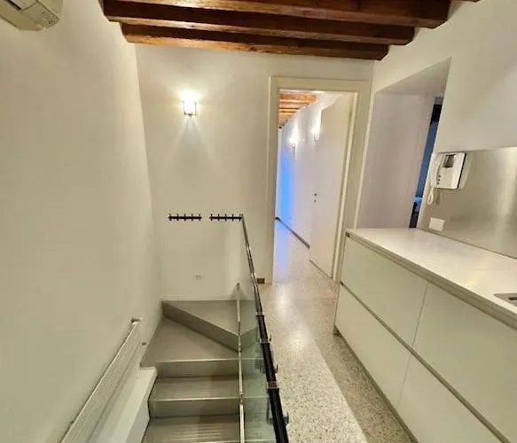 Dimora Spezier 4791 Apartment